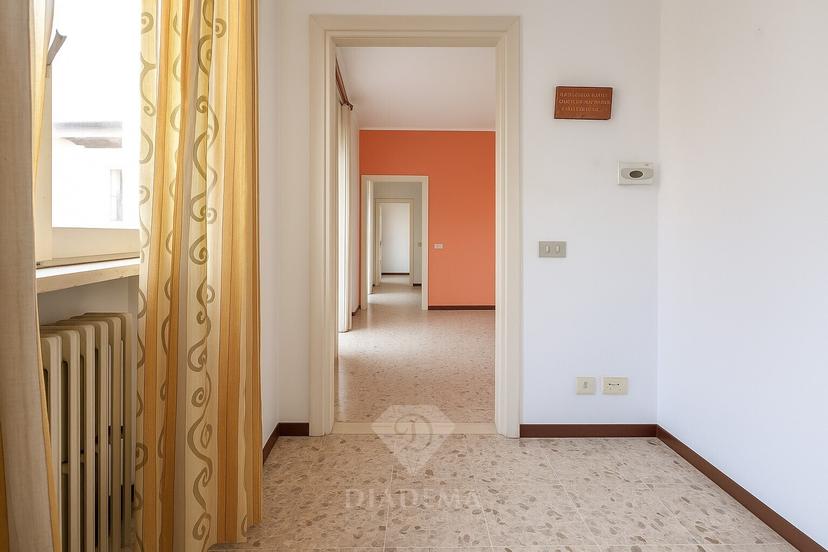 Appartamento in Via Cavour 16, Mornago — foto 3 di 5