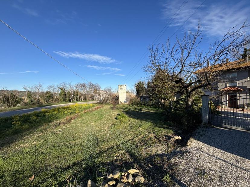 Quadrilocale in Contrada Monteverde Basso 91, Cellino Attanasio — foto 2 di 5