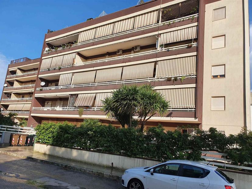 Trilocale in Via Rebora, Lecce — foto 4 di 5