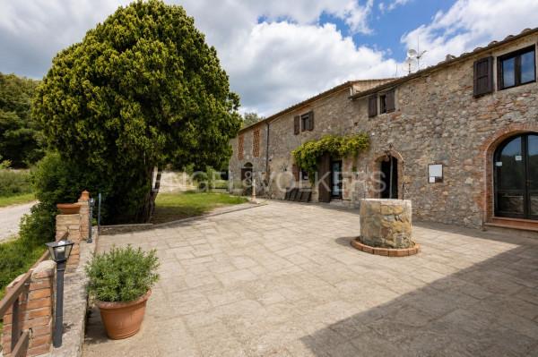 Casale in Strada Provinciale Meleta, Roccastrada