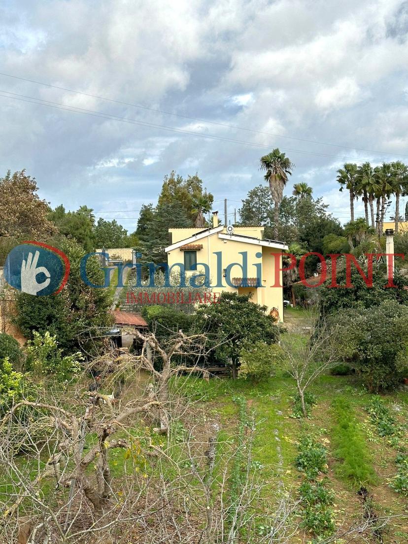 Villa in Via dei Monti, Arnesano — foto 3 di 5