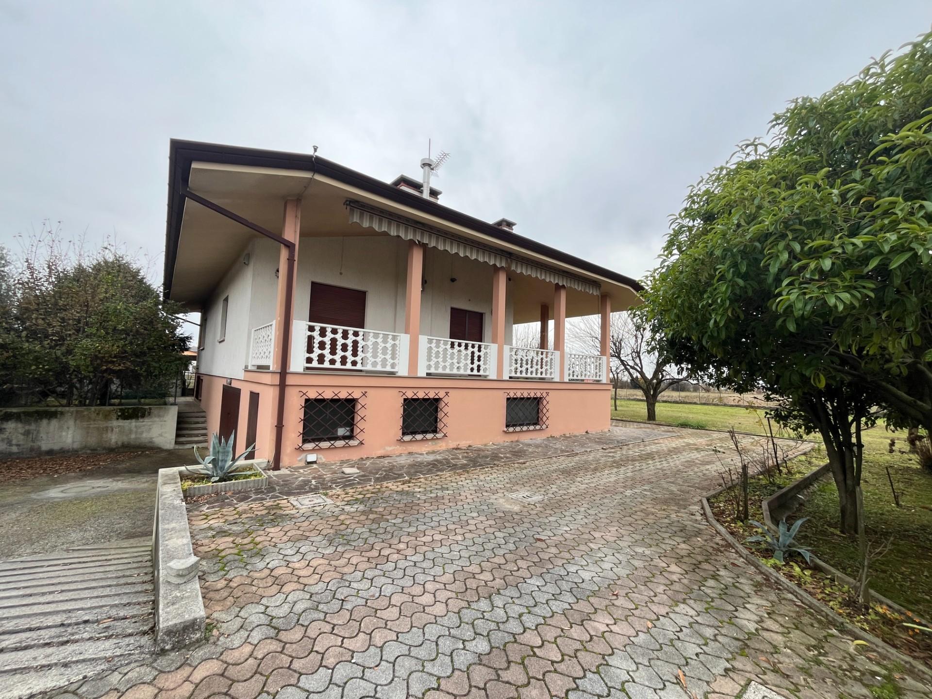 Villa unifamiliare in Via Bonavilla 19, Pasian di Prato