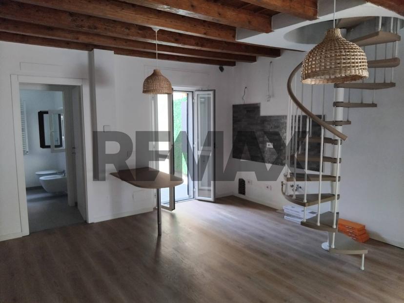 Casa indipendente in Via Torti 22, Monza — foto 2 di 5
