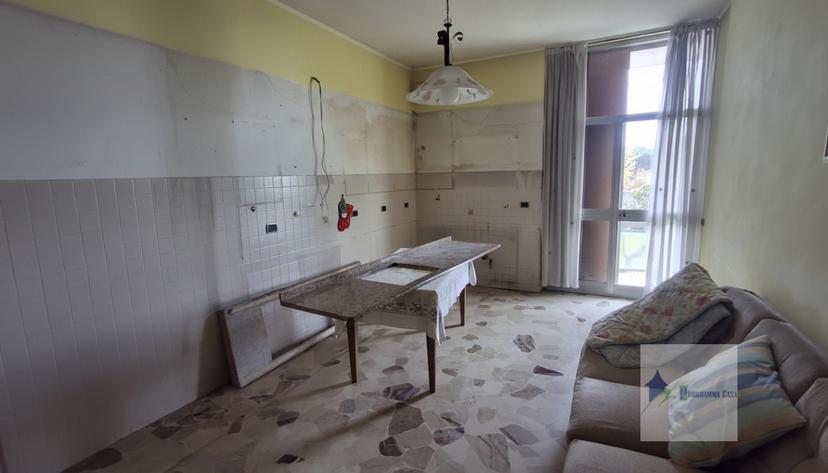 Villa in Via Marco Polo, Castano Primo — foto 5 di 5