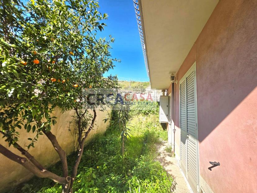 Villa in C.da Postoleone 1, Graniti — foto 5 di 5