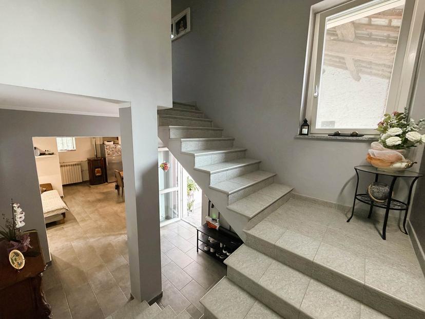 Casa indipendente in Strada degli Orti, Casale Monferrato — foto 5 di 5