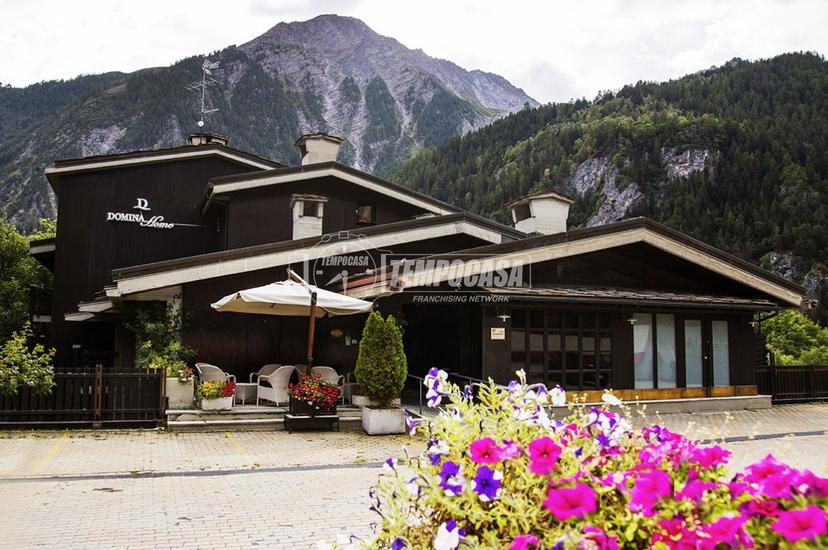 Bilocale in Via Regionale 35, Courmayeur
