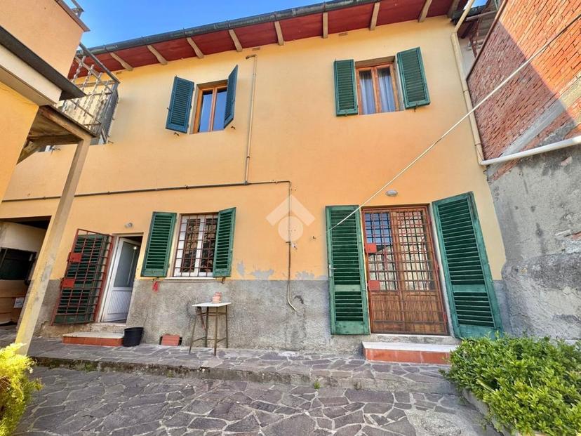 Casa indipendente in Via Giuseppe Verdi 33, Poggio a Caiano — foto 3 di 5