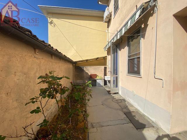 Villa a schiera in Via Mazzini 8, Gambolò — foto 2 di 5