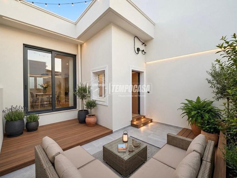 Casa indipendente in Via Calabrese, Mola di Bari — foto 4 di 5