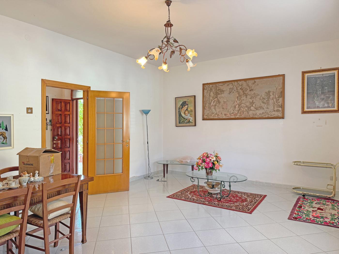 Casa indipendente, Sanluri
