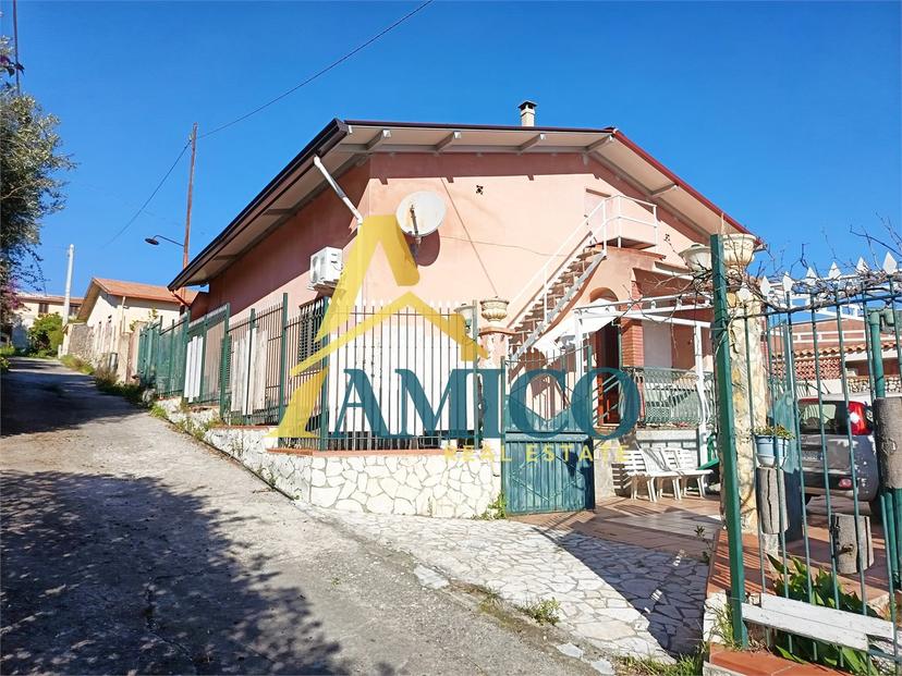 Villa in Contrada Rovetto Snc, Trabia — foto 2 di 5