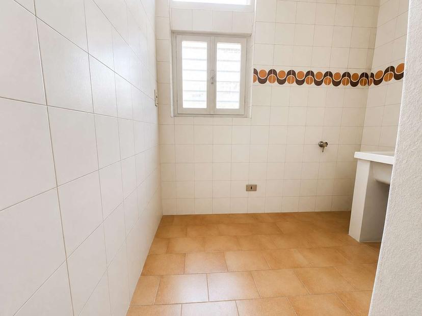 Trilocale in Via Fratelli Brancondi 106, Loreto — foto 2 di 5