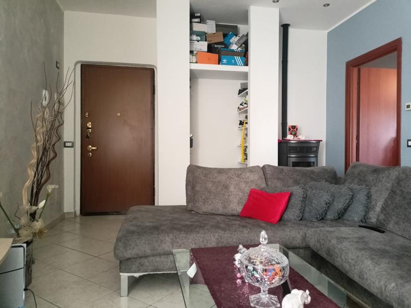 Trilocale in Via La Pira Giorgio, Somaglia — foto 3 di 5
