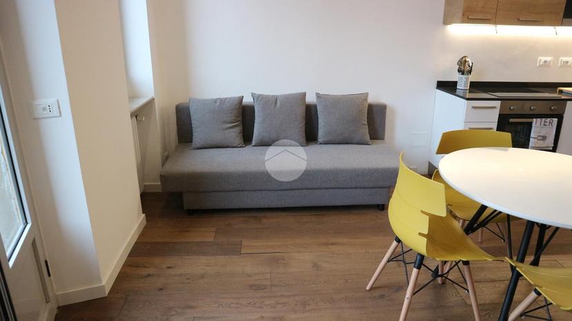 Trilocale in Via Carlo Farini 72, Milano