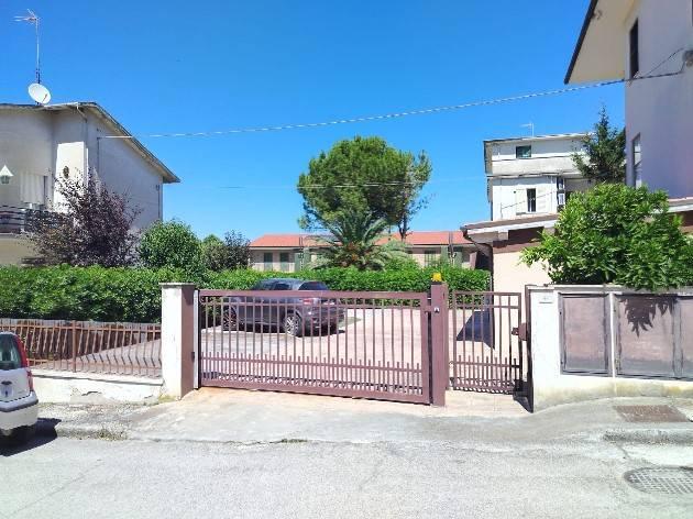 Quadrilocale in Via Esine 47/d, Civitanova Marche