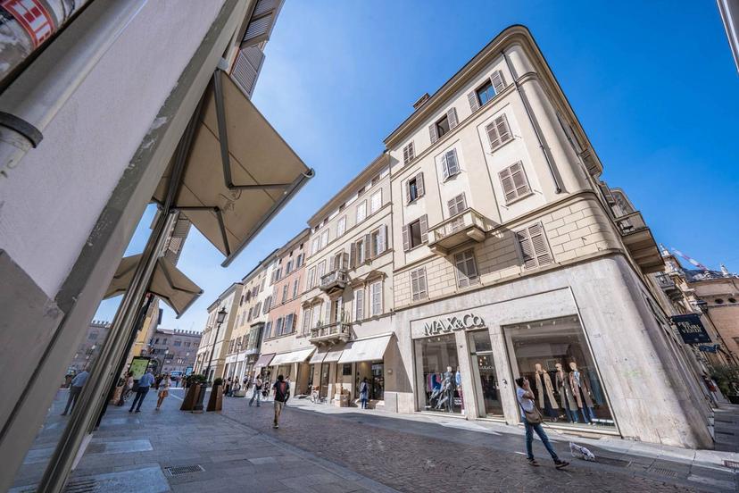 Trilocale in Borgo Ronchini 7, Parma