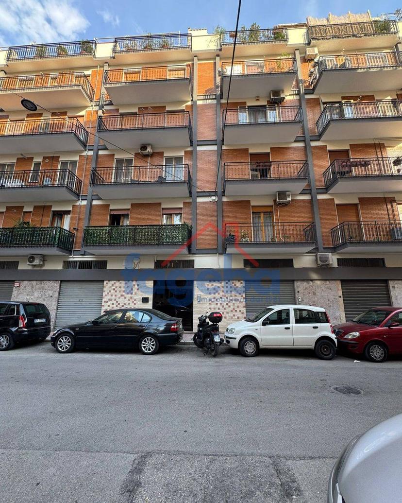Bilocale in Via Postumia 19, Trani — foto 2 di 5