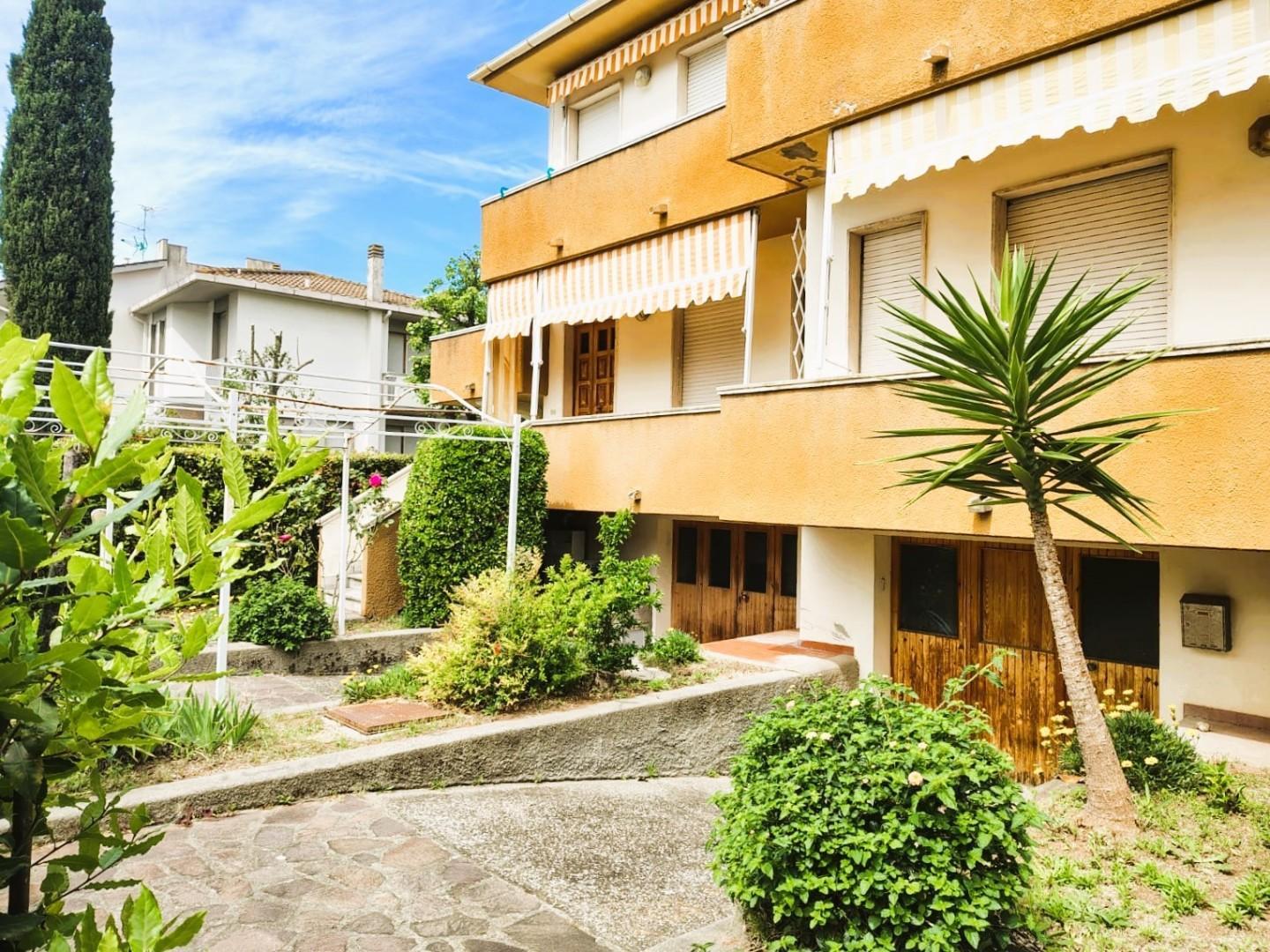 Quadrilocale, Rosignano Marittimo