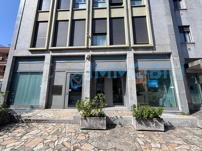 Villa bifamiliare in Corso Emanuele Filiberto 110, Lecco — foto 4 di 5