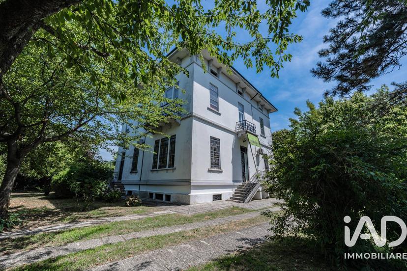 Villa in Via Via delle Ombre, Jolanda di Savoia