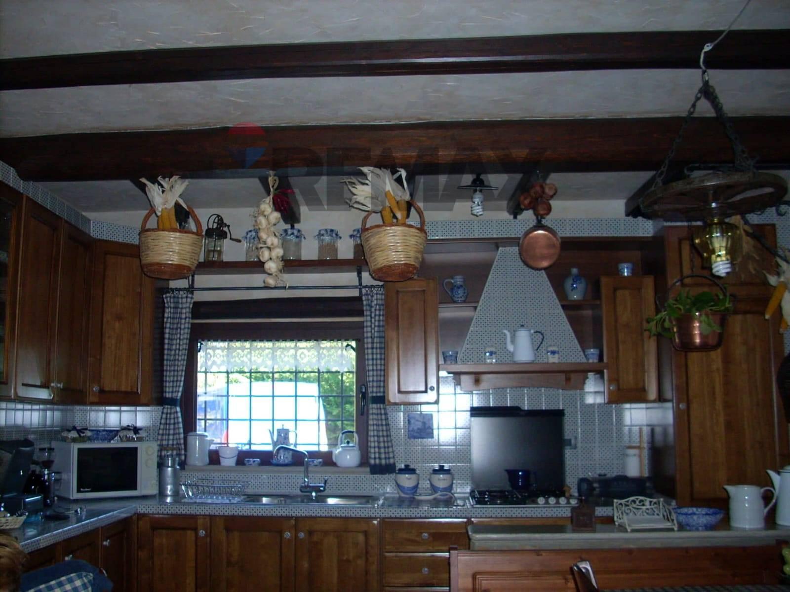 Villa in Strada Vicinale  Piano Morelli Zagaria 115 B, Enna