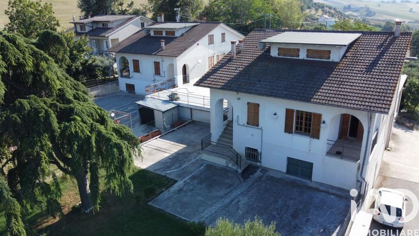 Villa in Via XXV Aprile, Mogliano — foto 2 di 5