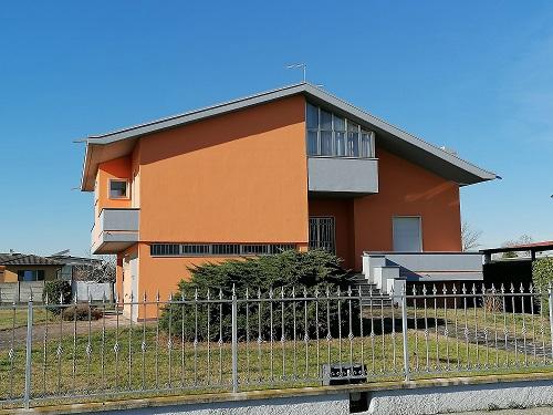 Villa in Via Moro 12, Monte Cremasco — foto 2 di 5