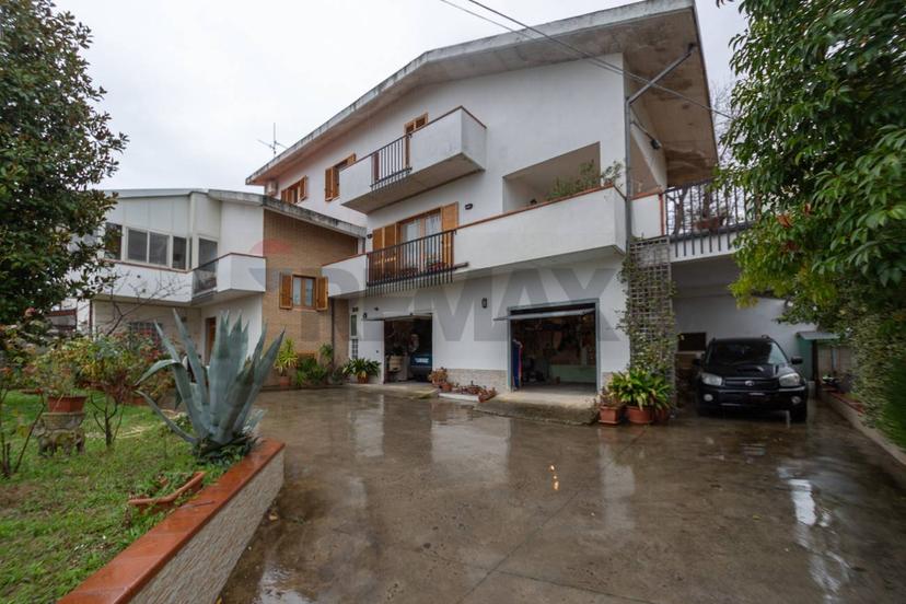 Villa in Sant'Eufemia 288, Fara Filiorum Petri — foto 2 di 5