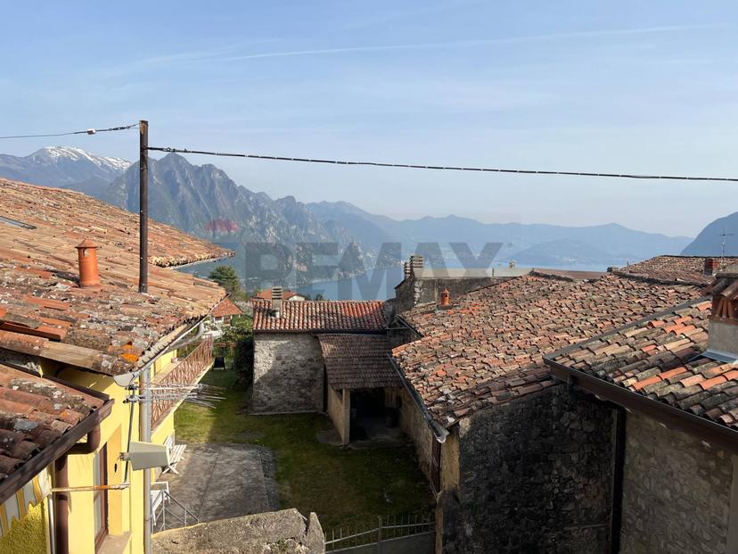 Appartamento in Via Garibaldi 18, Solto Collina — foto 2 di 5