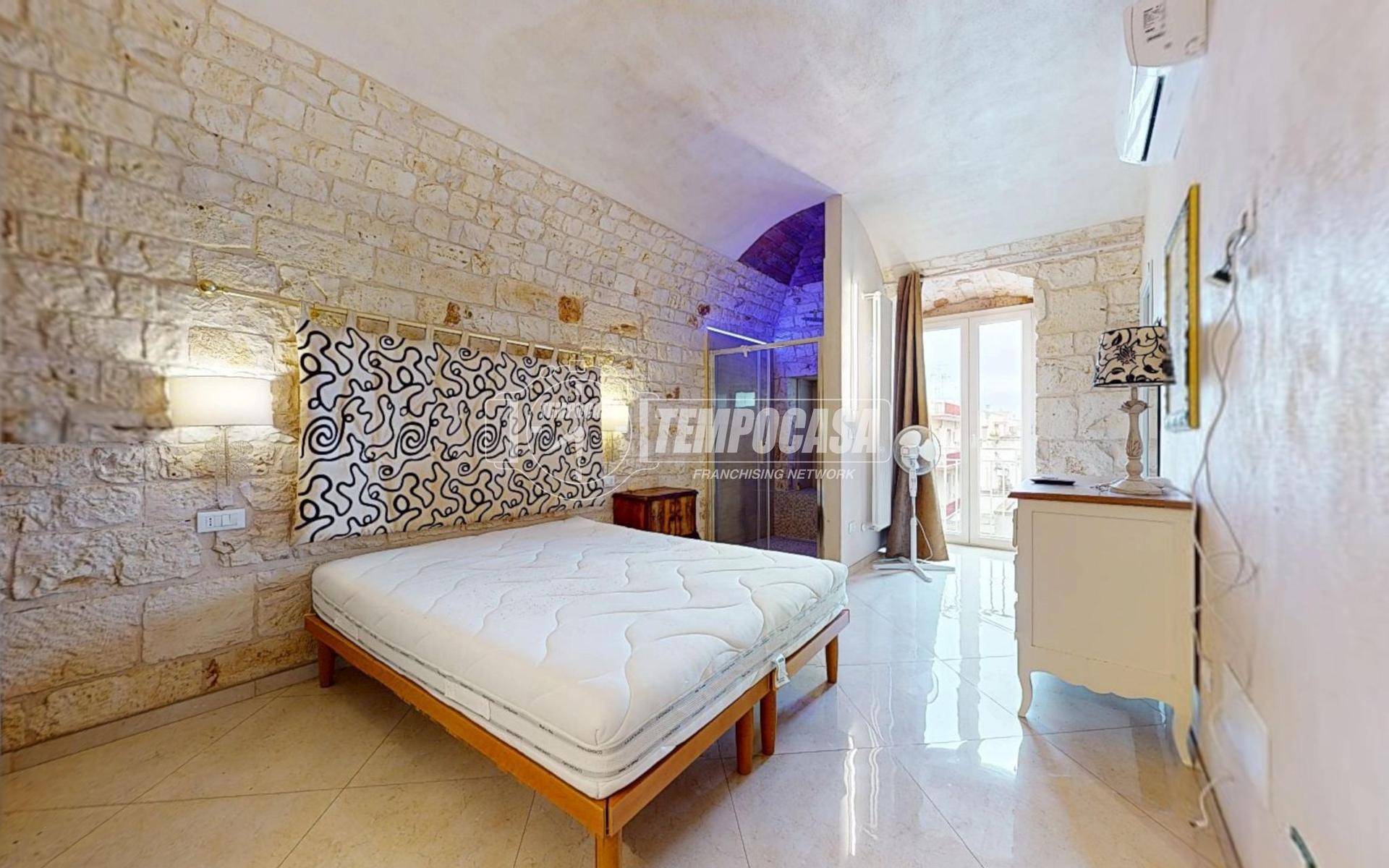 Casa indipendente in Via Angelo Cappelli, Castellana Grotte