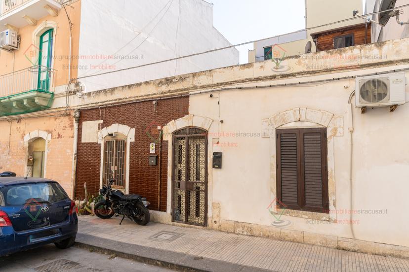 Casa indipendente, Siracusa