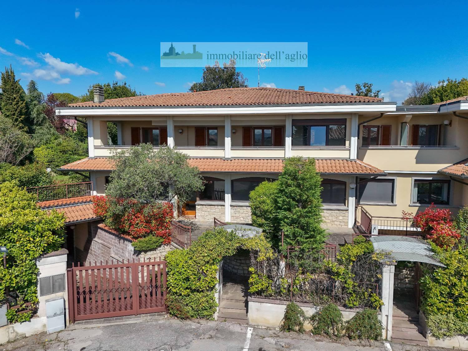 Villa a schiera in Via San Cassiano, Padenghe sul Garda