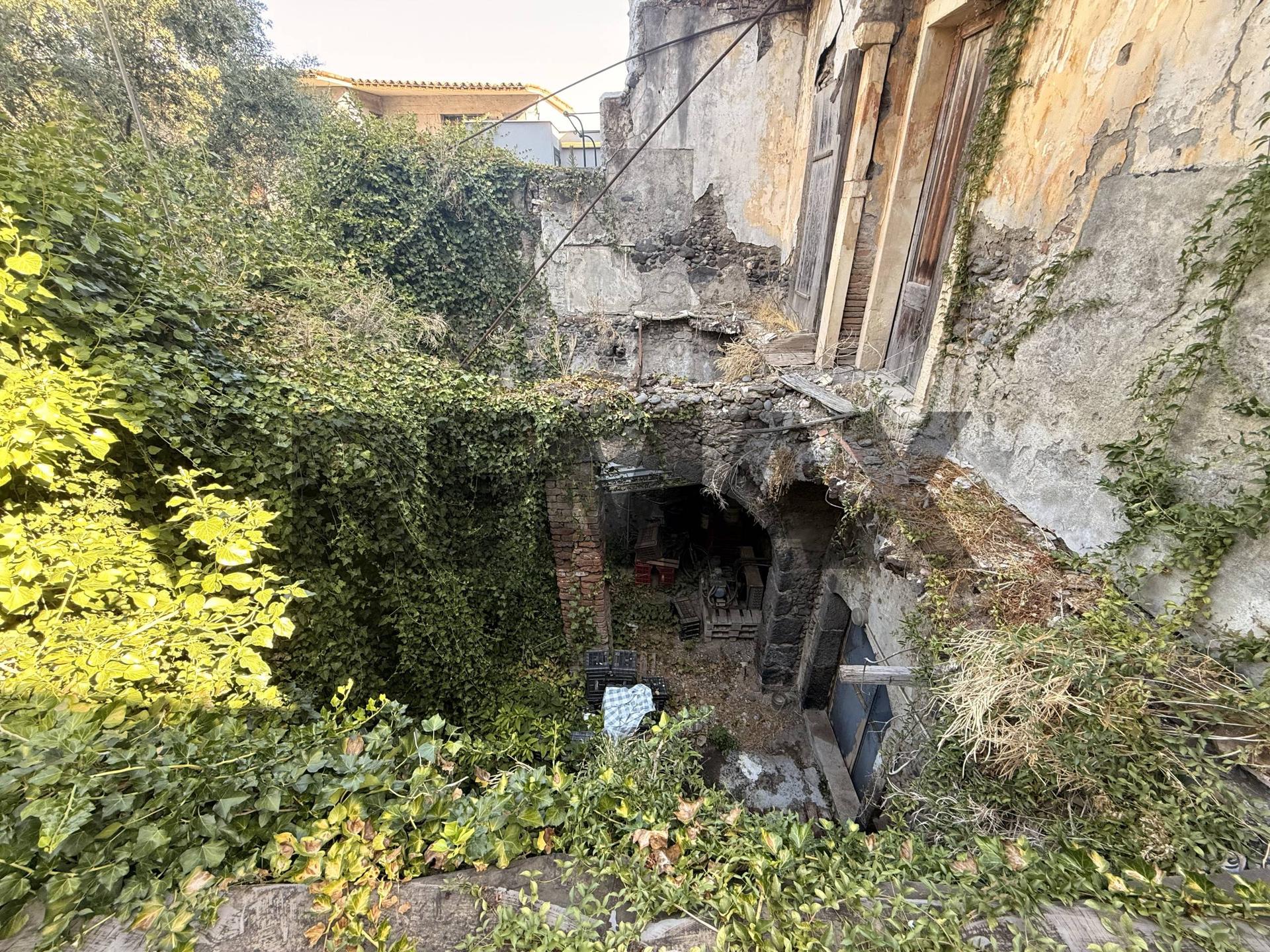 Casa indipendente in Via Cristoforo Colombo 87, Riposto