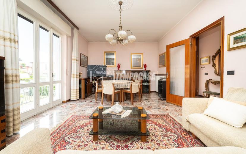 Villa in Via Pavia 6, Seriate — foto 4 di 5