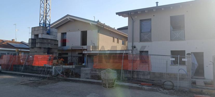 Trilocale in Via Privata Betulle, Vaprio d'Adda — foto 3 di 5