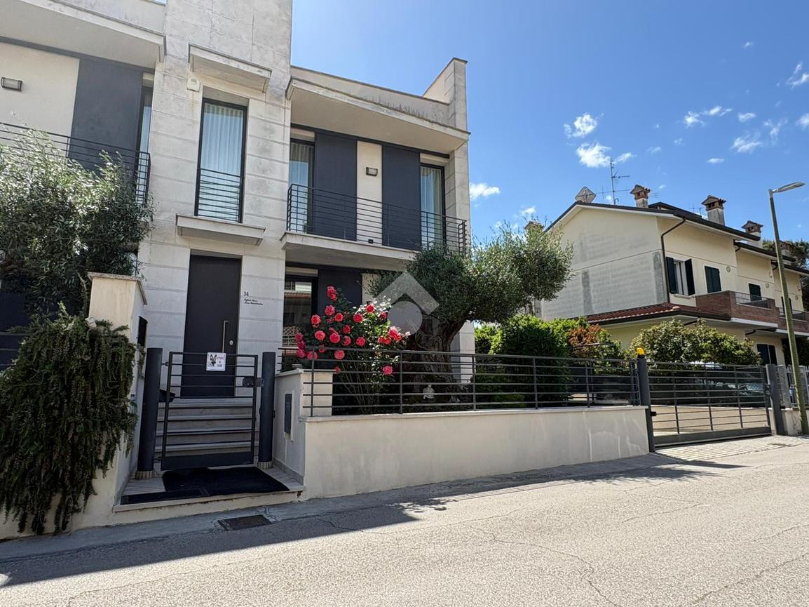 Villa in Via Capricorno 14, Cesenatico