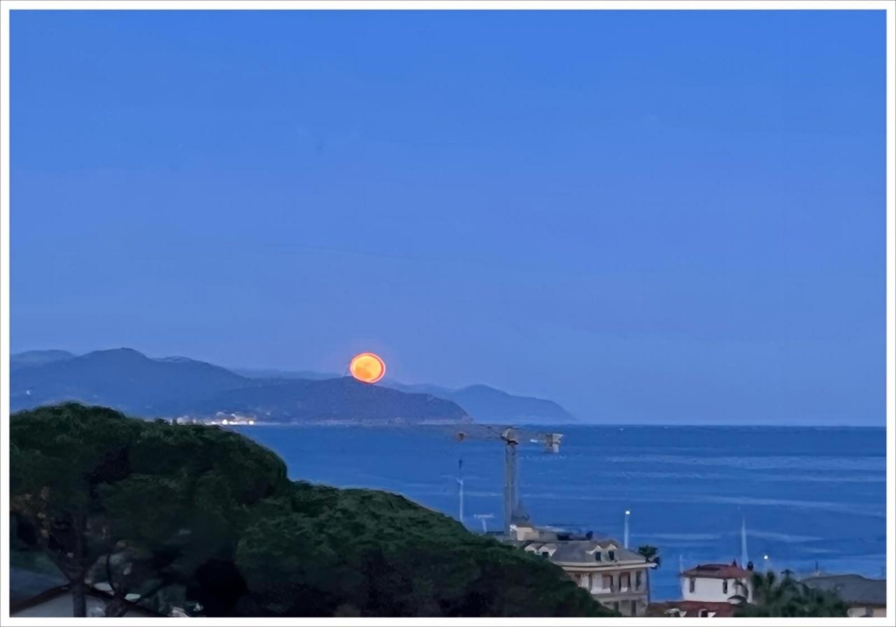Appartamento in Via Cuneo , Santa Margherita Ligure