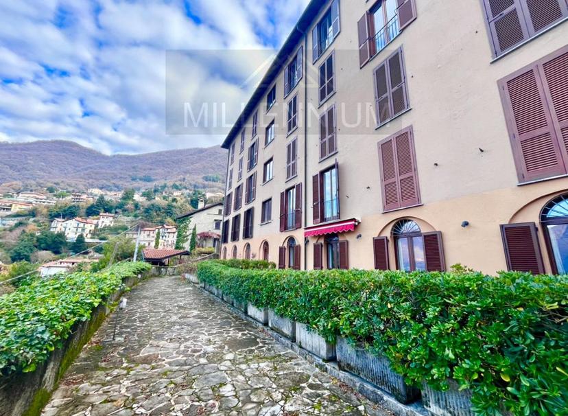 Trilocale, Nesso — foto 3 di 5