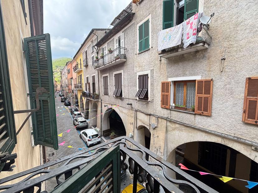 Appartamento in Corso Mario Ponzoni  33, Pieve di Teco — foto 2 di 5