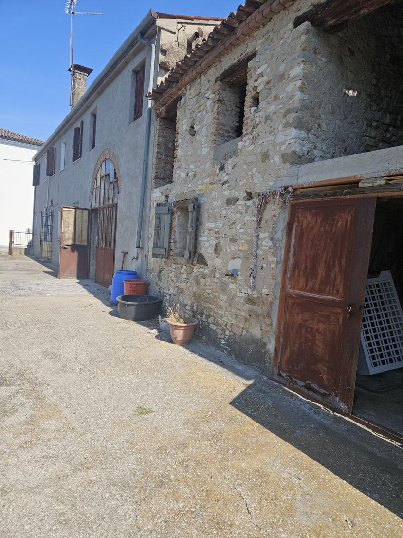 Rustico in Via Fontanon, Lozzo Atestino — foto 4 di 5
