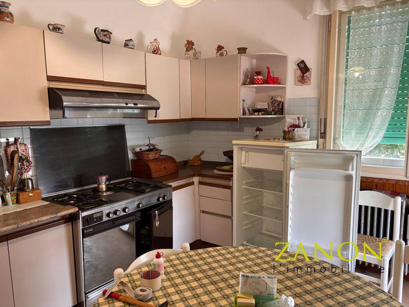 Casa indipendente in Via Treffen 4, Capriva del Friuli — foto 3 di 5
