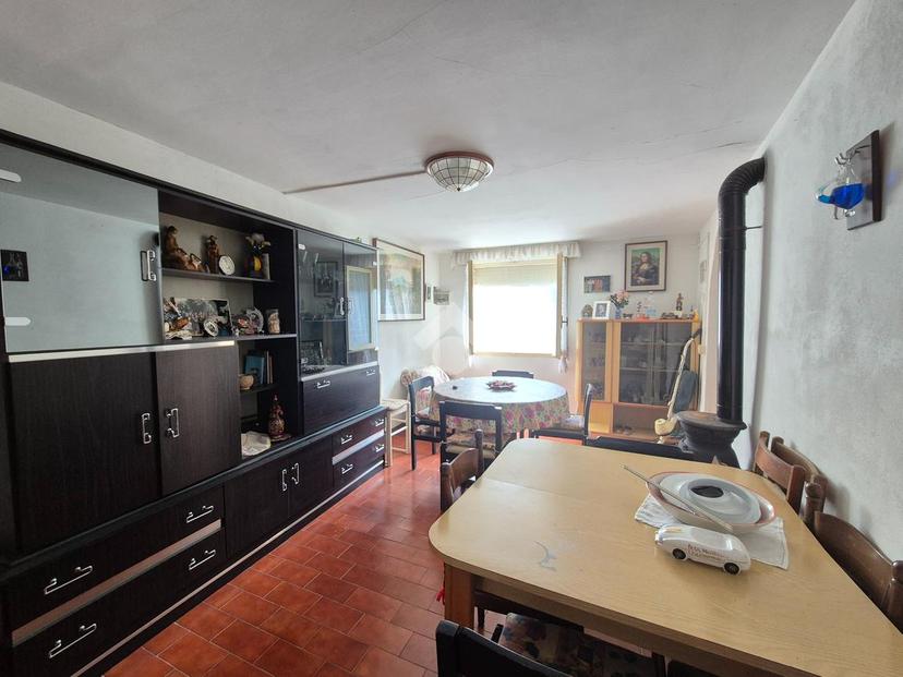 Casa indipendente in Località Borzano, Canossa — foto 4 di 5