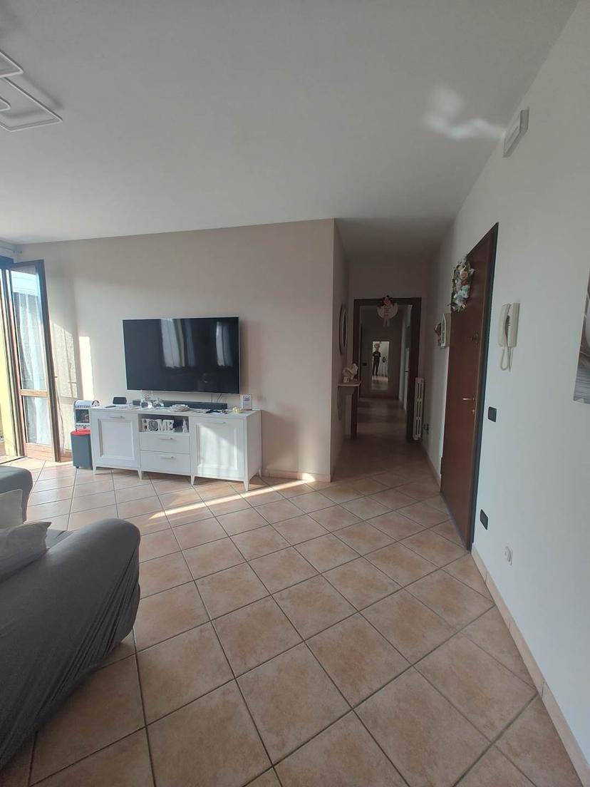 Appartamento in Via Grandi, Gonzaga — foto 3 di 5