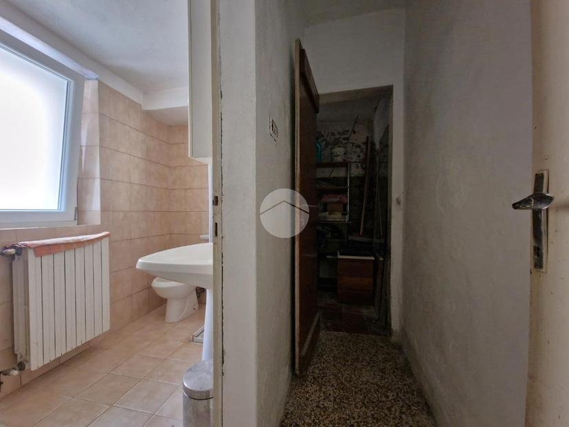 Casa indipendente in Via S. d'Acquisto 12, Borgo Virgilio — foto 4 di 5