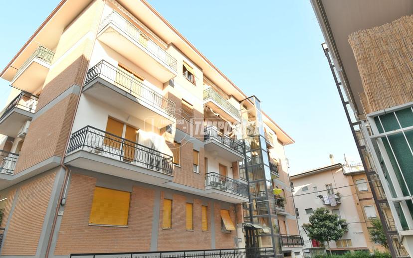 Bilocale in Via Gioacchino Rossini 16/a, Ascoli Piceno — foto 3 di 5