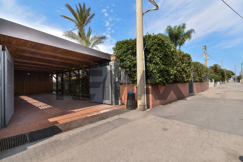 Villa in Via Maccarello 39, Catania — foto 4 di 5