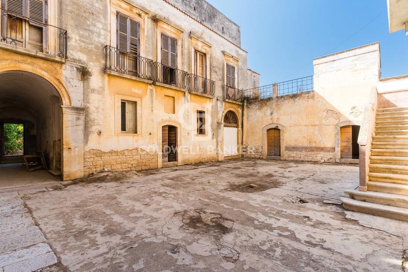 Casa indipendente in Via Sylos Labini, Bitonto — foto 2 di 5