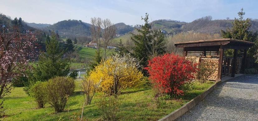 Villa in Via Vallerana, Acqui Terme — foto 3 di 5