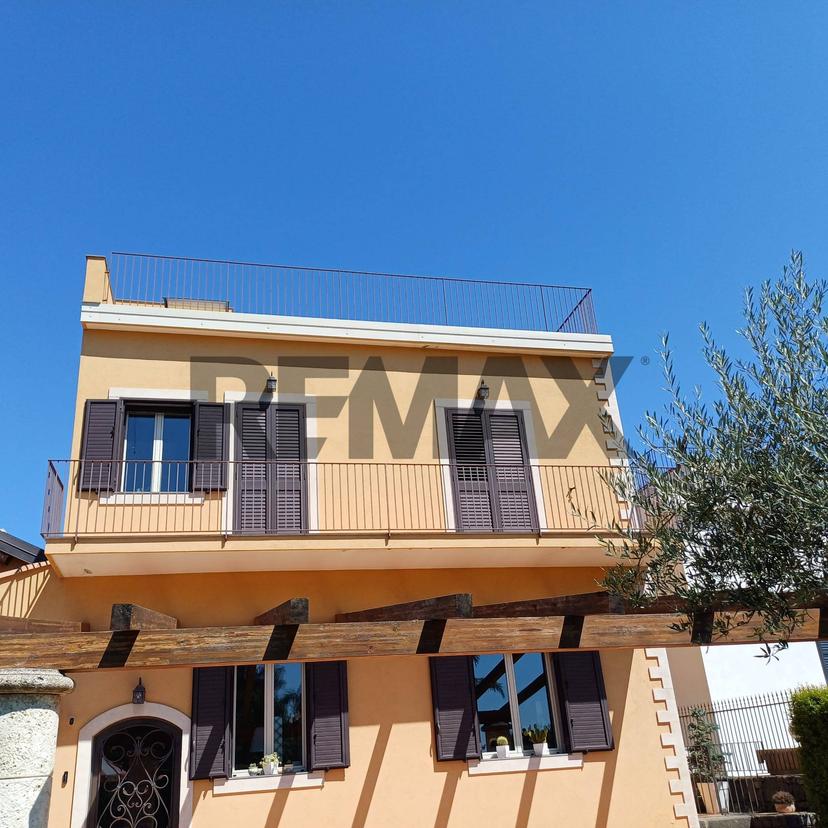 Villa in Via Ugo Foscolo 3, Santa Venerina — foto 5 di 5